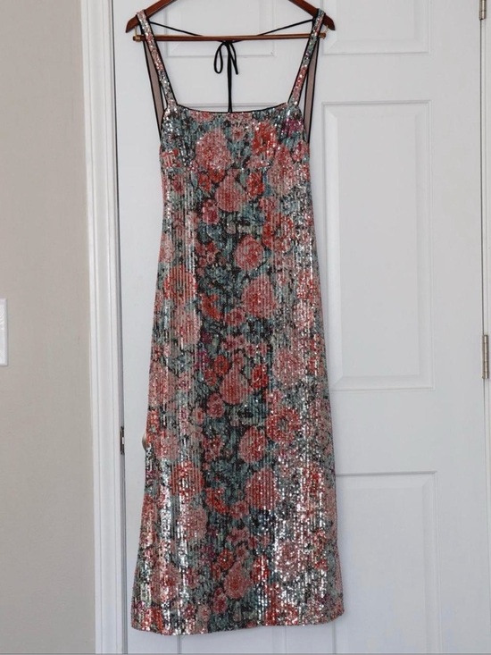 For Love And Lemons Dresses & Skirts - For Love & Lemons NWOT Ladonna dress sequins romantic floral feminine size M